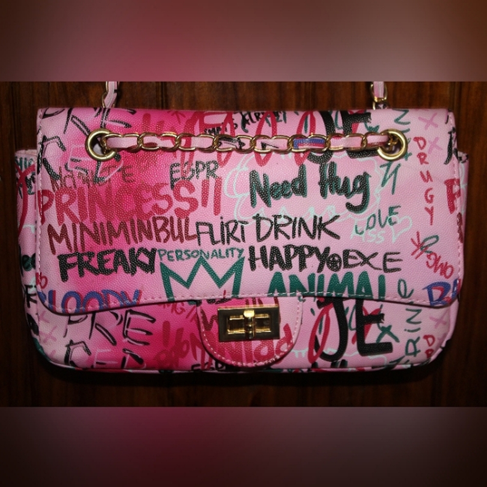 Graffiti purse